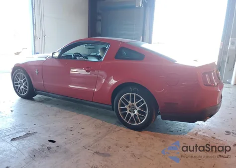 2012 Ford Mustang z USA, uszkodzony, nr VIN 1ZVBP8AM3C5235405